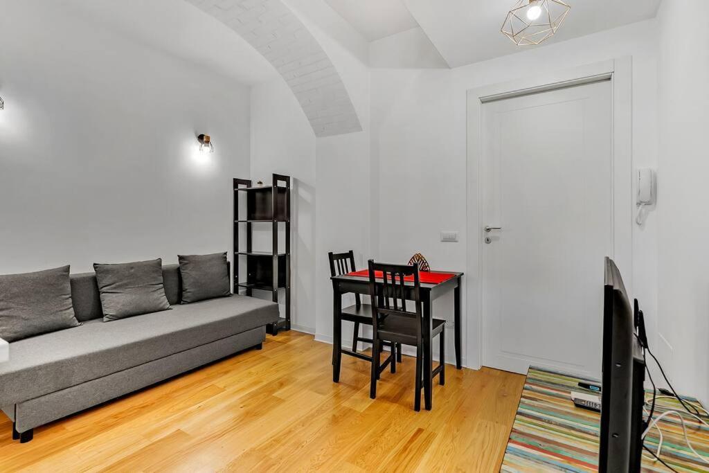 Alessia'S Flat - San Luigi Daire Milano Dış mekan fotoğraf